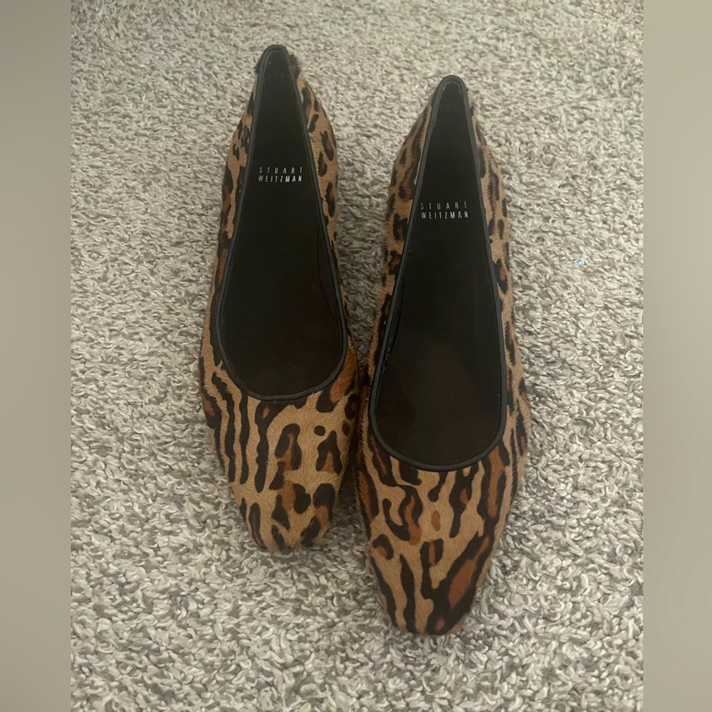 Stuart Weitzman *RARE* calf skin/leather ballet flats